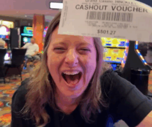 LIZ, Getting a $500 win sporting the Team 411 Slots Shirt!